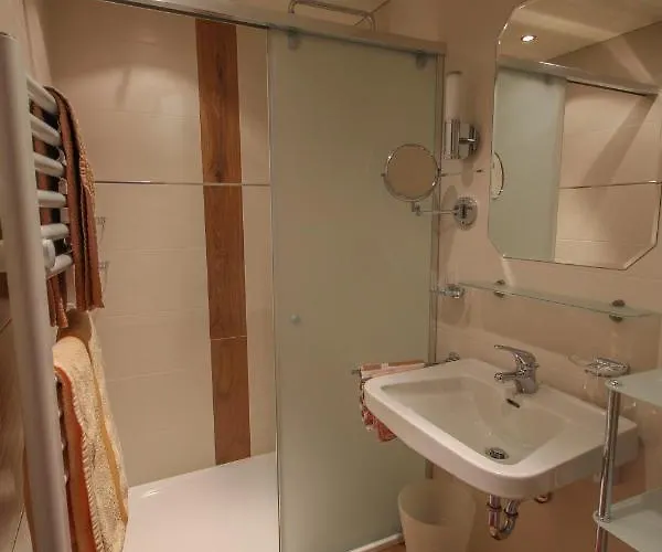 招待所 格勒布拉尔卡尔弗尔斯旅馆