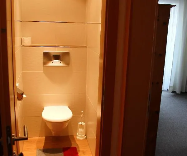 格勒布拉尔卡尔弗尔斯旅馆 3* 厄姆豪森