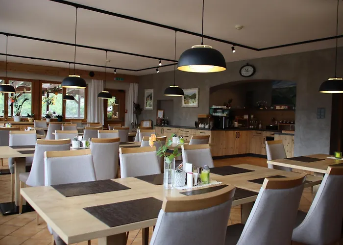 格勒布拉尔卡尔弗尔斯旅馆