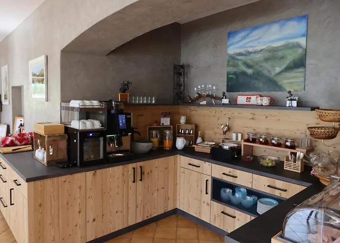 格勒布拉尔卡尔弗尔斯旅馆 3*